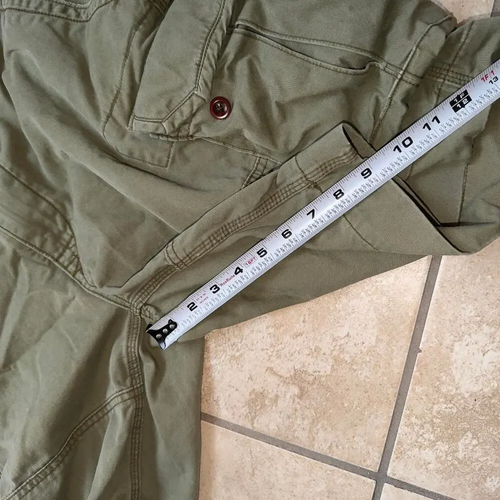 Polo by Ralph Lauren Green Cargo Shorts - Size 34